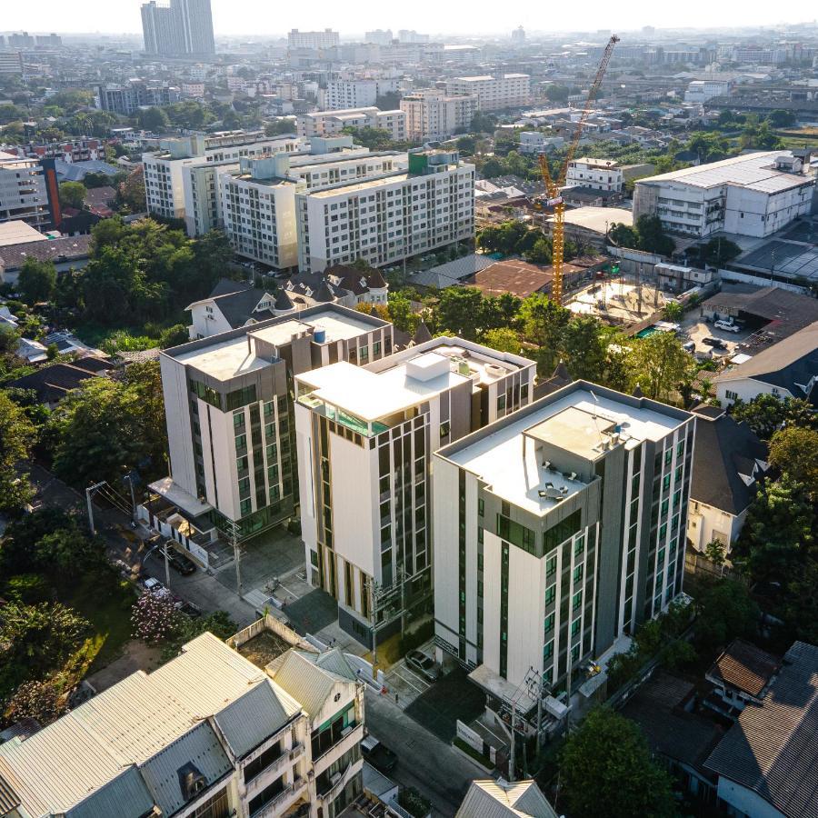 Wellness Stay & Hotel Sukhumvit 107 Bangkok Ngoại thất bức ảnh