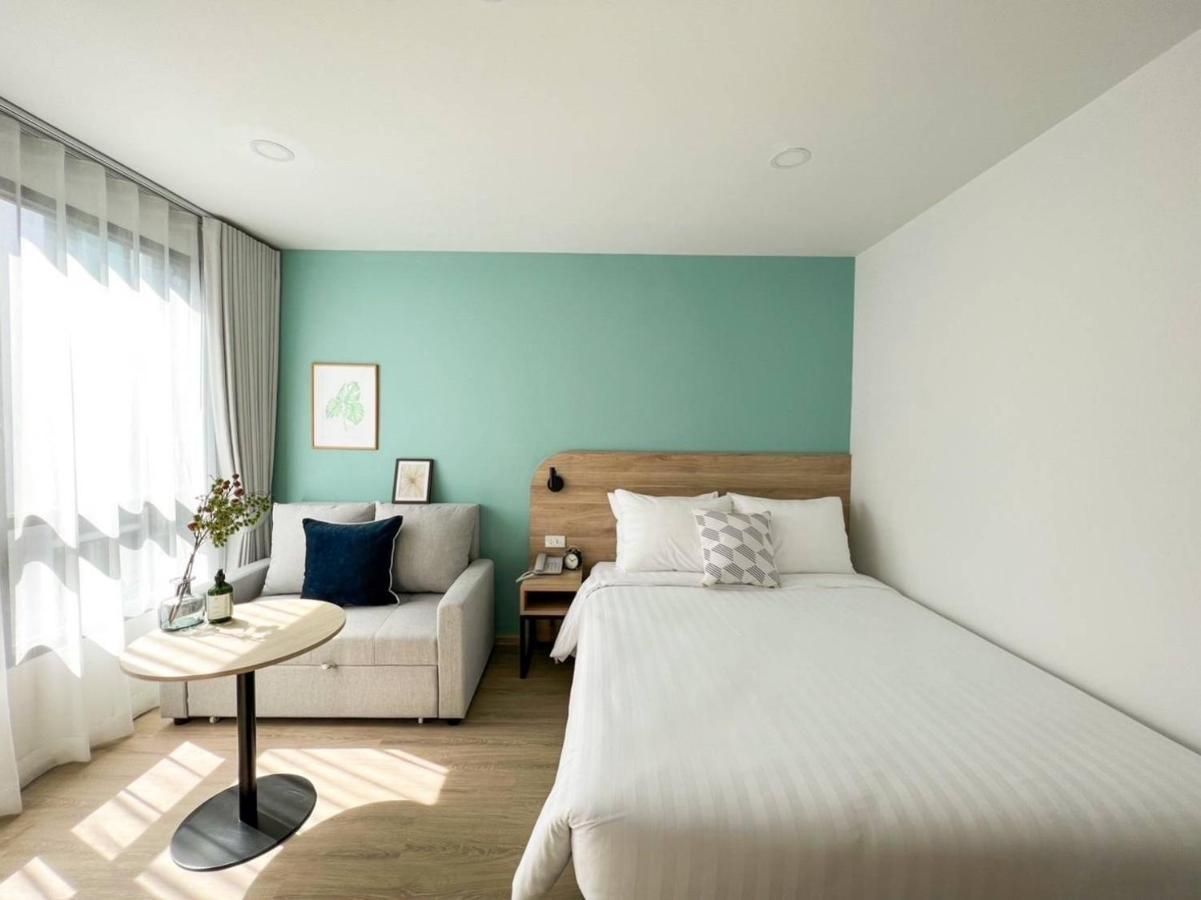 Wellness Stay & Hotel Sukhumvit 107 Bangkok Ngoại thất bức ảnh