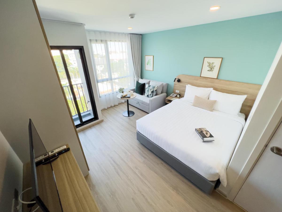 Wellness Stay & Hotel Sukhumvit 107 Bangkok Ngoại thất bức ảnh