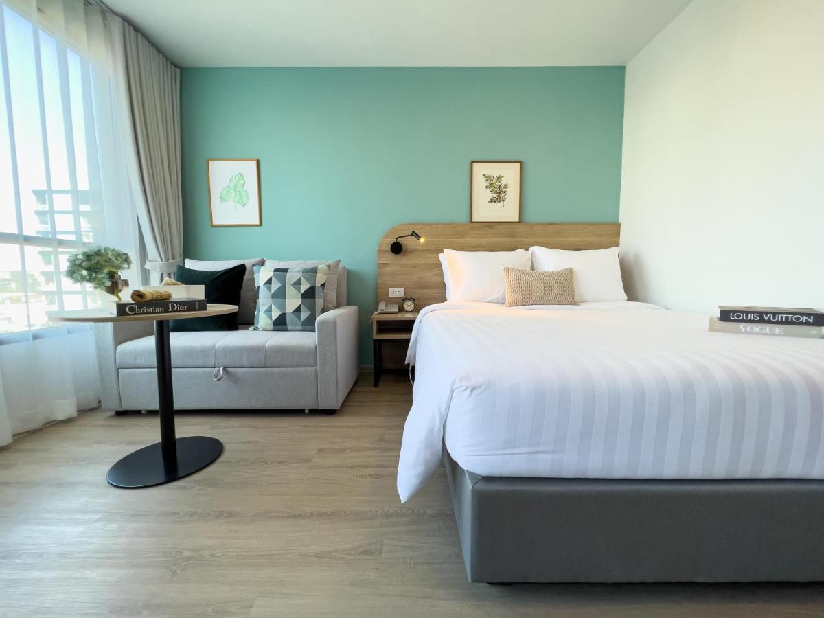 Wellness Stay & Hotel Sukhumvit 107 Bangkok Ngoại thất bức ảnh