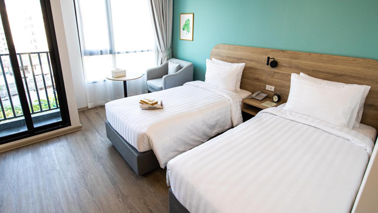 Wellness Stay & Hotel Sukhumvit 107 Bangkok Ngoại thất bức ảnh