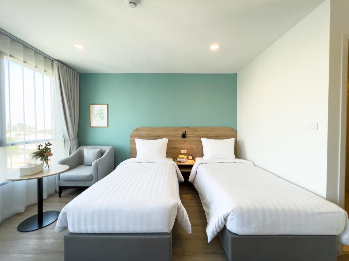 Wellness Stay & Hotel Sukhumvit 107 Bangkok Ngoại thất bức ảnh