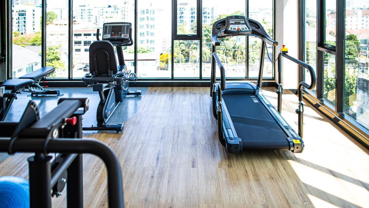Wellness Stay & Hotel Sukhumvit 107 Bangkok Ngoại thất bức ảnh